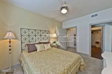 Main picture of Broadstone Colonnade Apartments