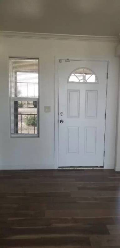Main picture of 18011 Brimhall Rd