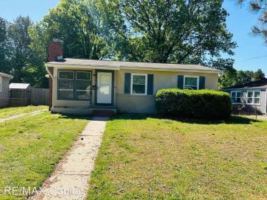 Main picture of 1010 78th St