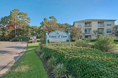 Main picture of Pointe of View Condominiums