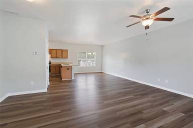 Main picture of 5770 Westchase St