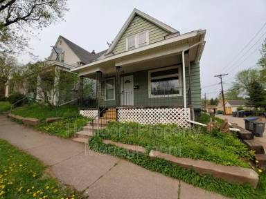 Main picture of 514 N 10th Ave E