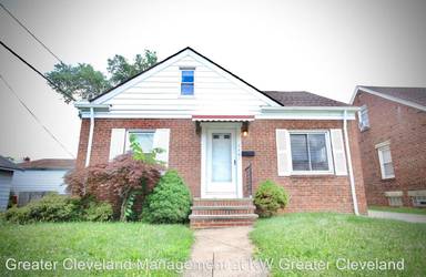 Main picture of 4461 W 137th St