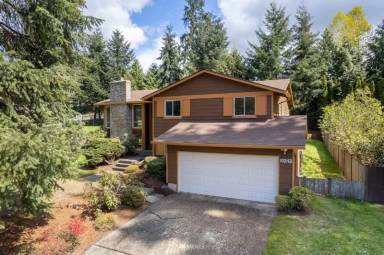 Main picture of 10242 168th Pl NE