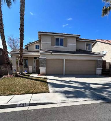 Main picture of 241 Elkins Cir
