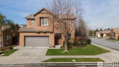 Main picture of 2438 E Oakmont Ave