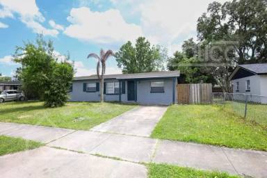Main picture of 5467 Karen Ct