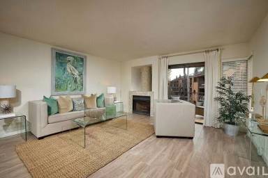 Main picture of 4004 Aguila St