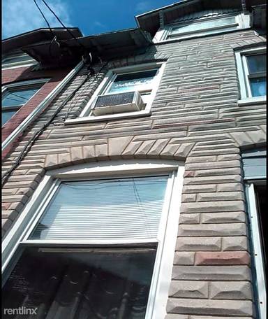 Main picture of 525 Spruce St