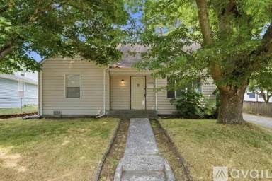 Main picture of 11426 Crestwood Dr S