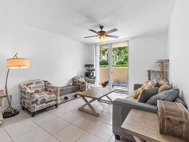Main picture of 610 Clematis St Apartments