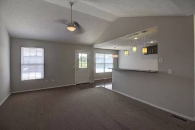 Main picture of 2508 W Spring Water St