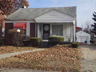 Main picture of 19776 Monica St
