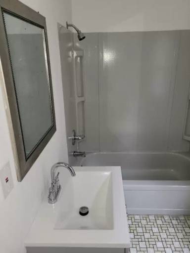 Main picture of 3368 6th Ave