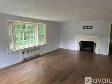 Main picture of 1166 Farmington Ave