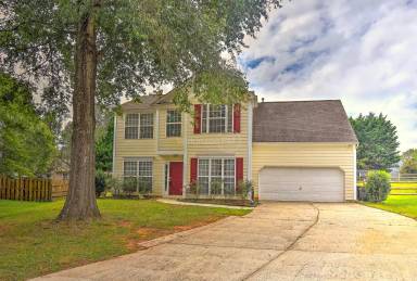 Main picture of 7606 Berrywood Cir