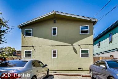Main picture of 1914 10th St