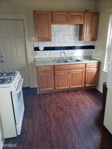 Main picture of 3452 W 95th St