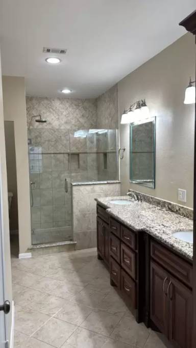 Main picture of 4001 Tanglewilde St