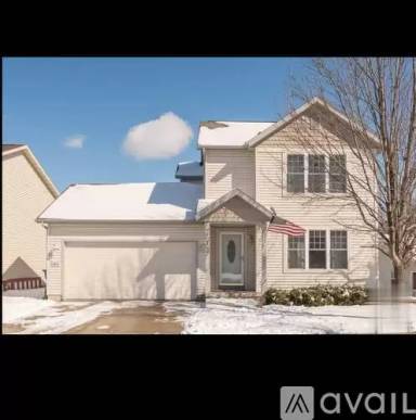 Main picture of 2423 Renaissance Dr