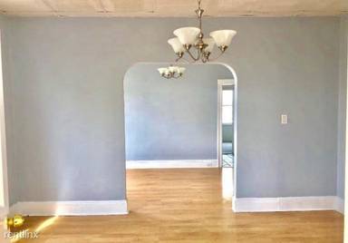 Main picture of 1302 50th St