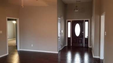 Main picture of 6921 Saint Julian Way
