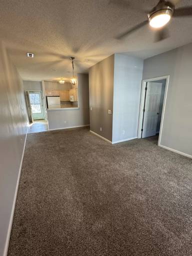 Main picture of 5209 Sweetwater Blvd