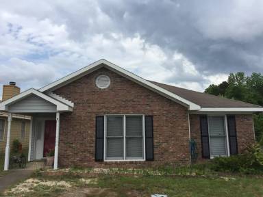 Main picture of 7044 Stoneybrook Dr