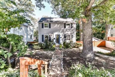 Main picture of 1028 S Edison St