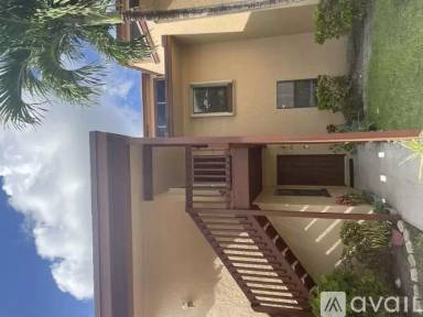 Main picture of 2204 Lakeview Dr W