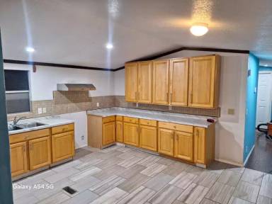 Main picture of 14063 Bradley Rd