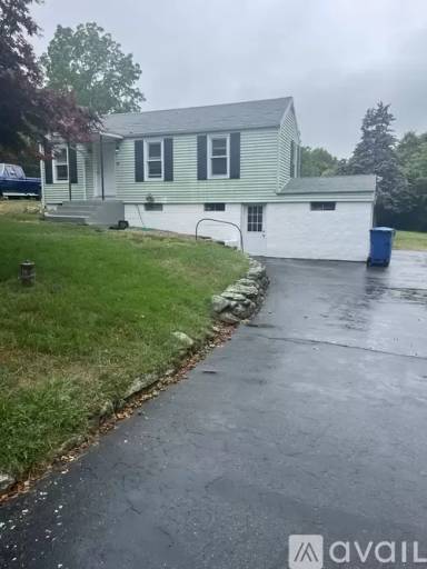 Main picture of 43 Sharp Hill Rd