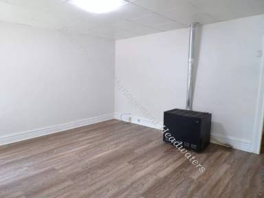 Main picture of 14 S Rodney St