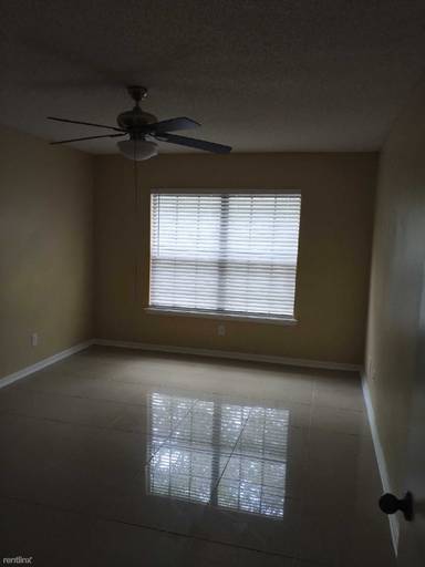 Main picture of 5280 Brighton Park Ln