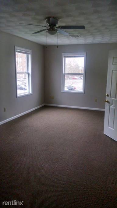 Main picture of 42 Goldsmith Ave