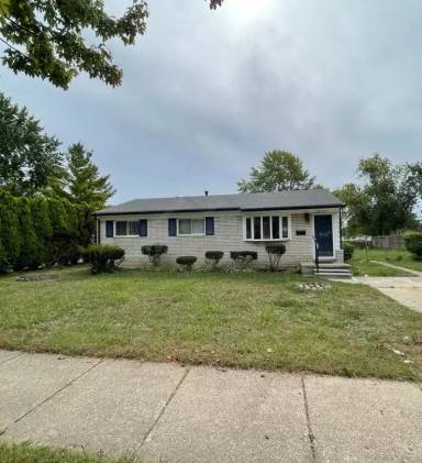 Main picture of 38323 Avondale St