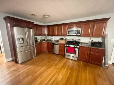 Main picture of 91 Broadway