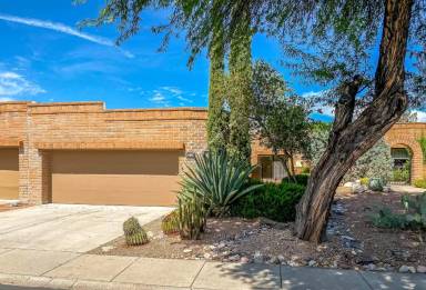 Main picture of 4555 N Camino Campero