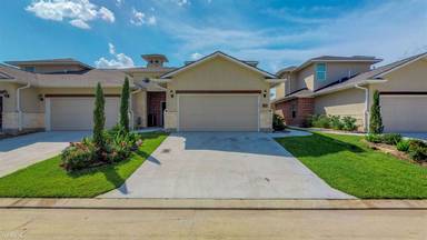 Main picture of 1758 Heath Dr