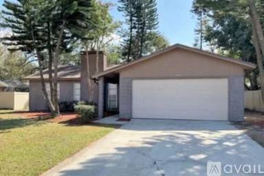 Main picture of 835 N Oakwood Loop