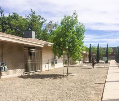 Main picture of 8612 Lawson St