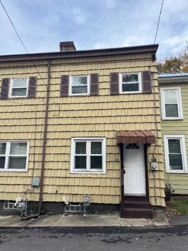 Main picture of 13 Telescope St