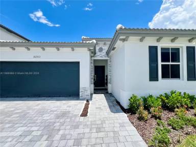 Main picture of 16303 SW 291st St