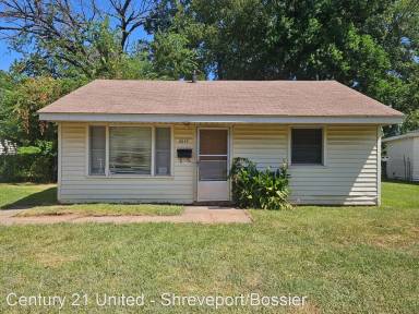 Main picture of 2647 Olive St