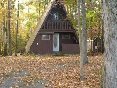 Main picture of 221 W Beecher Hill Rd