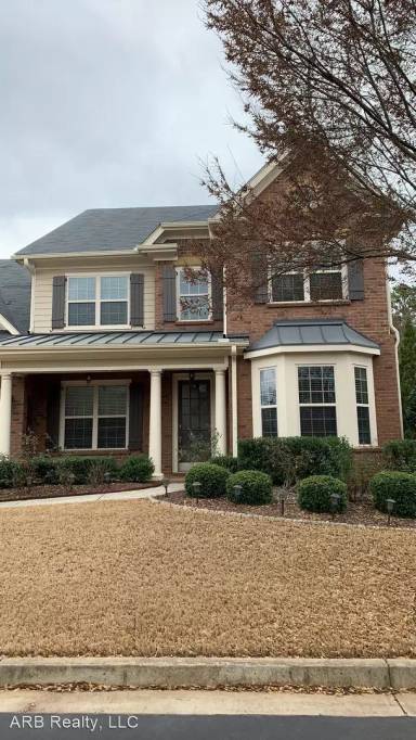 Main picture of 3573 Old Maple Dr