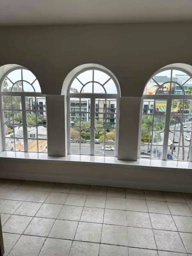 Main picture of 1922 N Highland Ave