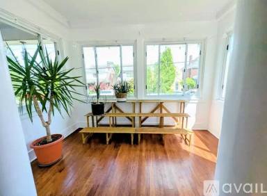 Main picture of 1111 Morningside Ave