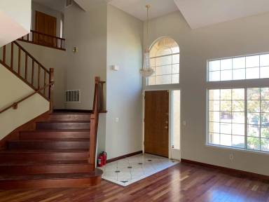 Main picture of 2250 Bayberry Cir