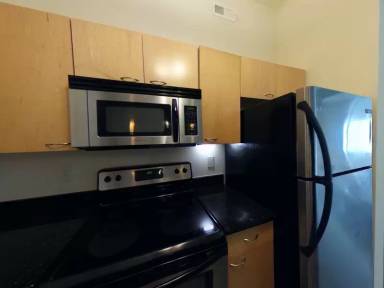 Main picture of T & E Apartments